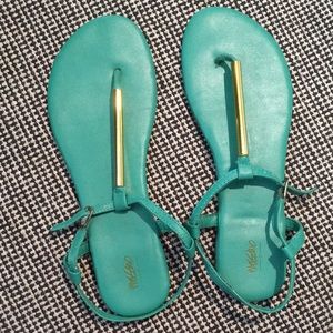 Ankle Strap Thong Sandals - Turquoise Green